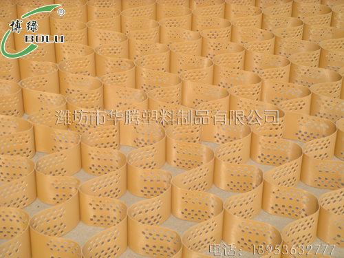 土工格室防沙的風(fēng)洞試驗(yàn)研究